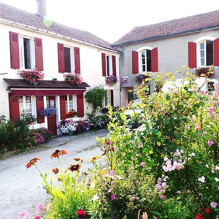 Отель La Maison De Cure Domecy-sur-Cure Экстерьер фото