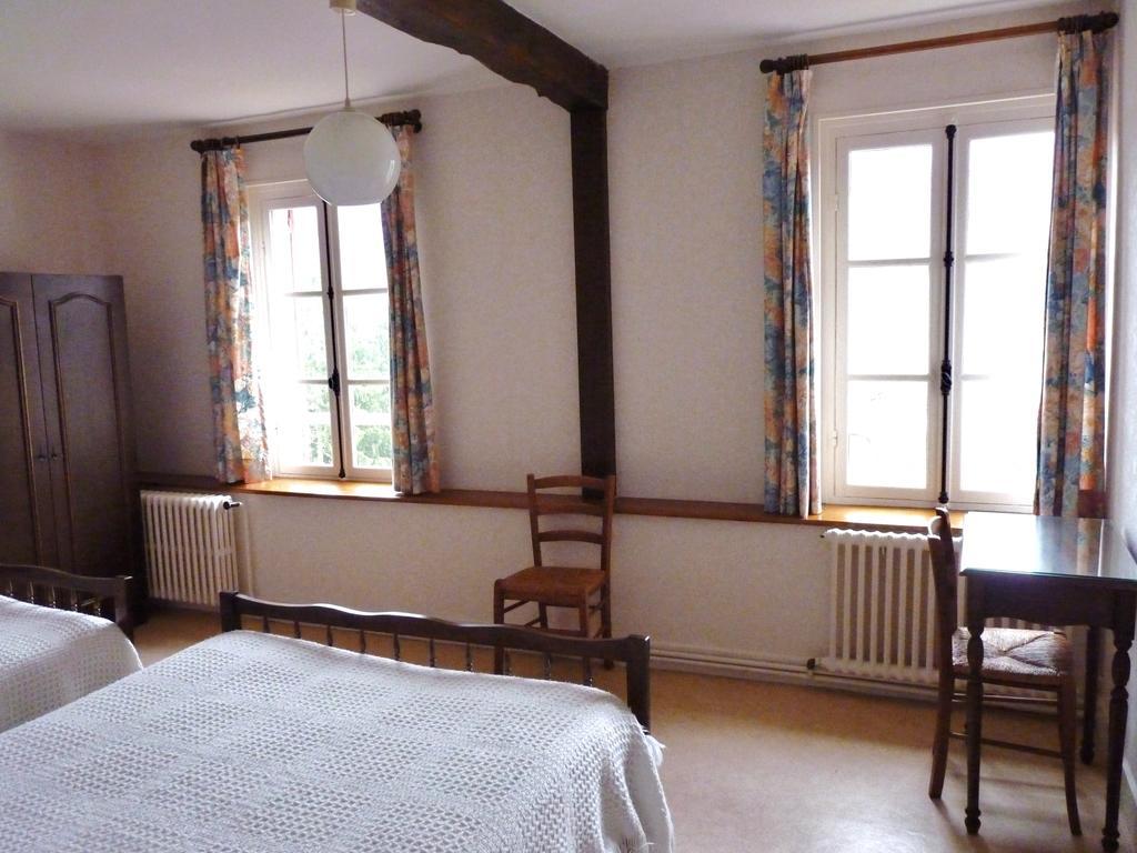 Отель La Maison De Cure Domecy-sur-Cure Экстерьер фото